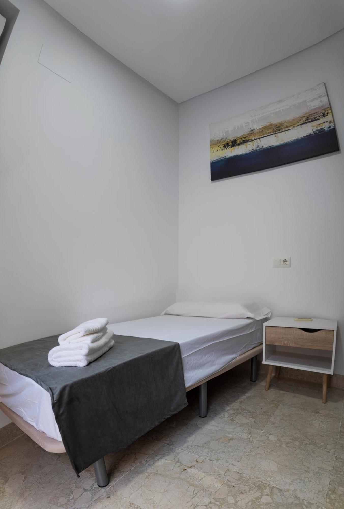 Nightinsevilla Teodosio Free Parking Dış mekan fotoğraf